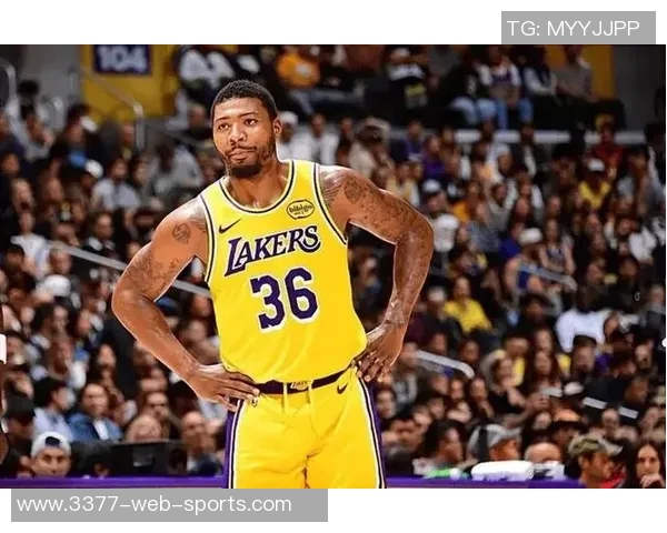 詹姆斯谈斯玛特大场面经验强调继续为卢卡树立榜样并学习